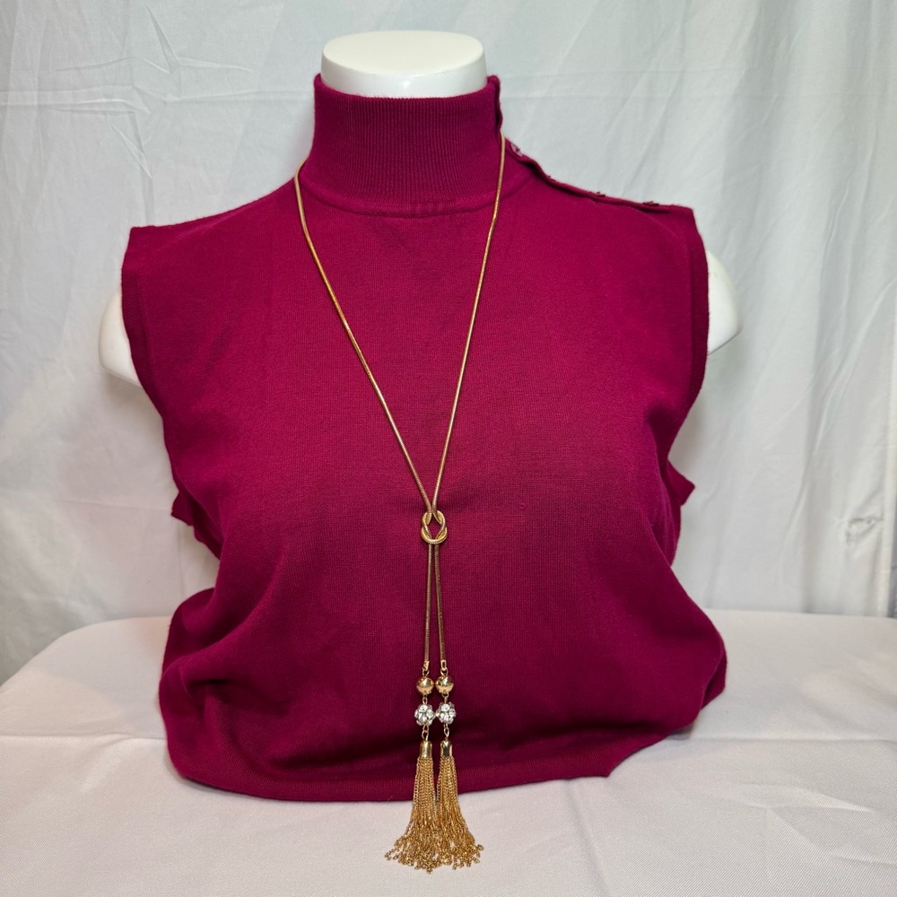 GUESS Gold Lariat Necklace with Rhinestones - GORGEOUS